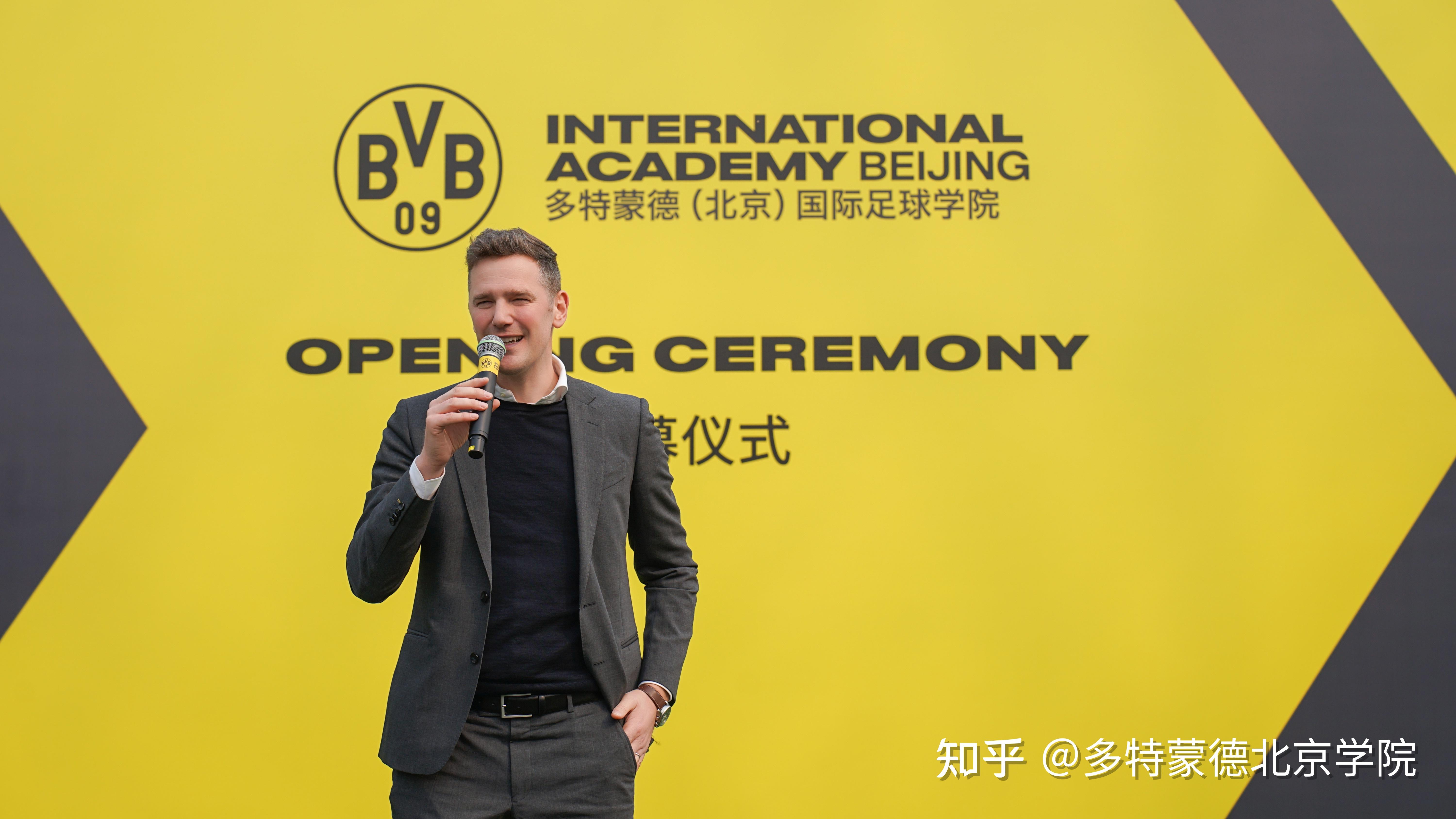 开云体育电脑版-关于蒙特雷重点培养年轻球员，展望未来世俱杯的信息