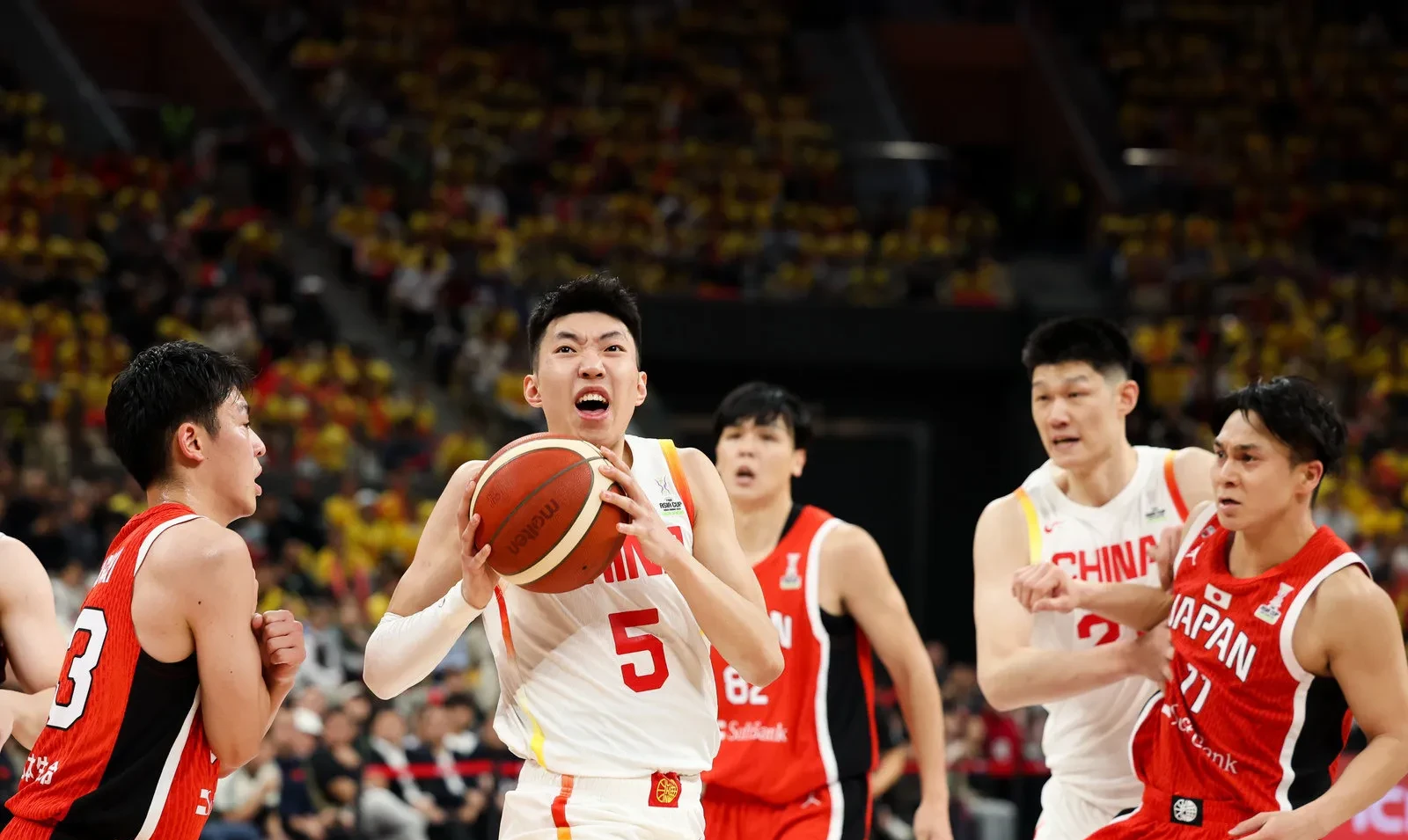 开云体育电脑版-包含男篮亚预赛集锦：周鹏16分，中国力克日本的词条
