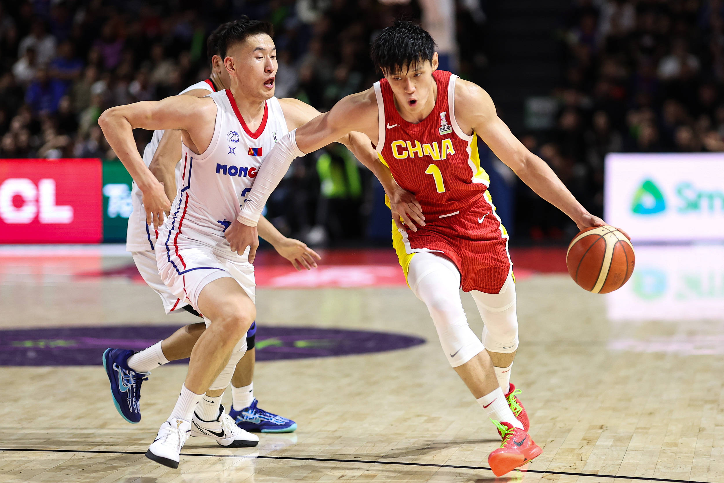 包含男篮亚预赛集锦：周鹏16分，中国力克日本的词条
