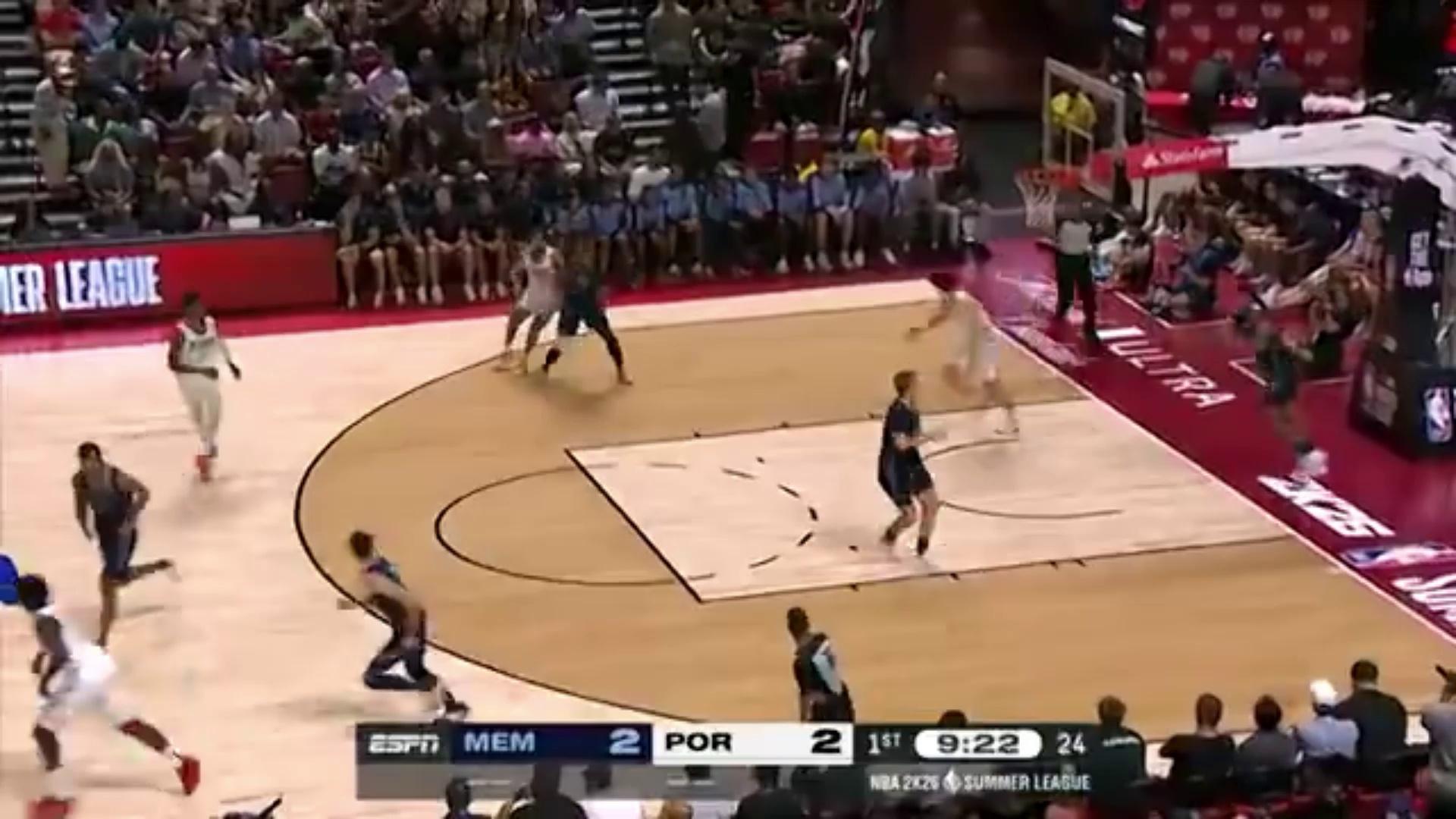 杨瀚森15分3板2帽NBA夏联开拓者击败鹈鹕